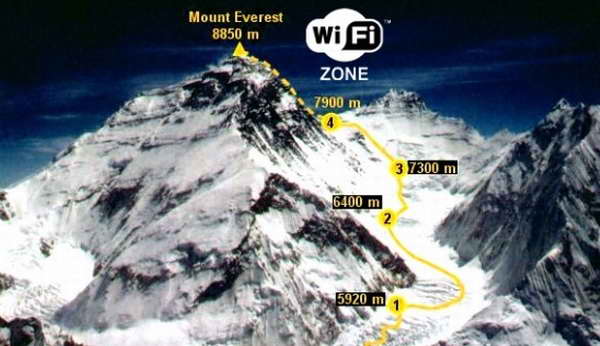 на Эвересте есть Интернет